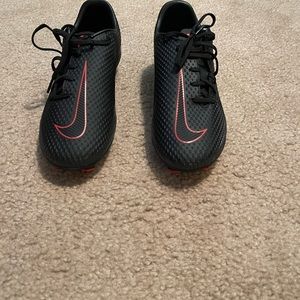 Phantom GT Academy FG/MG Womens Soccer Cleats